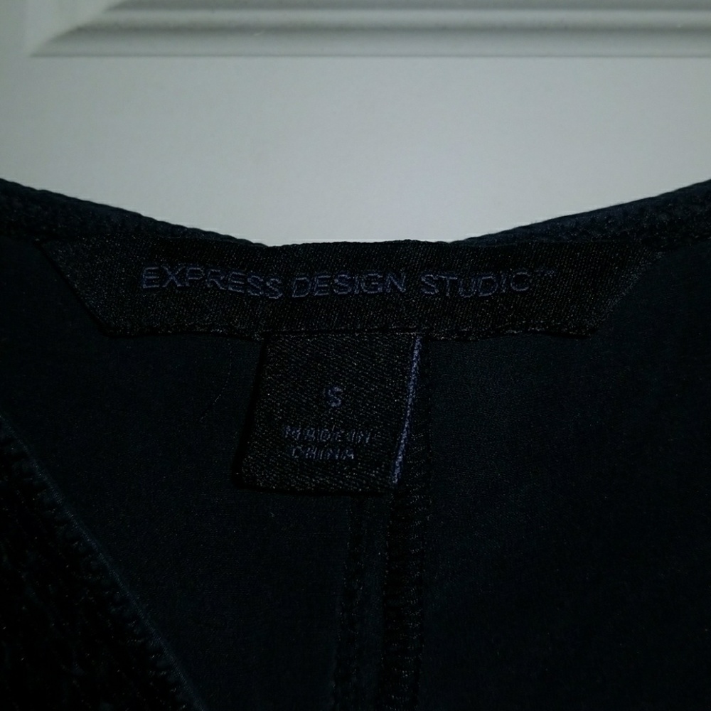 Express silk cami - Picture 6 of 6